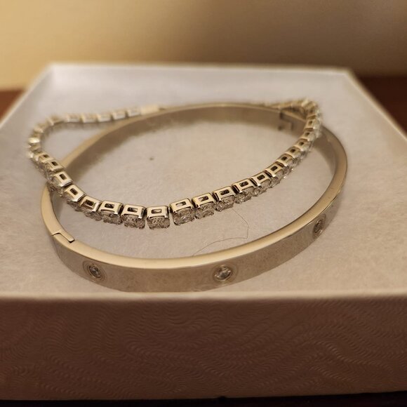 18K Gold Plated Love Friendship Bracelet With Cubic Zirconia Cuff Bangle - Picture 6 of 10